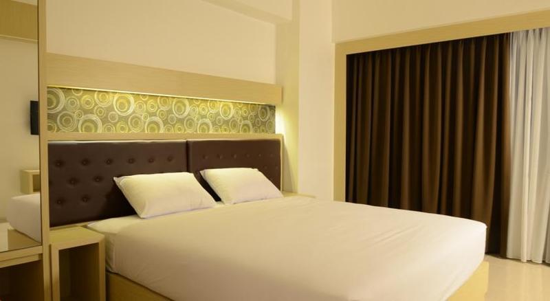 Star Hotel Семаранг Екстер'єр фото
